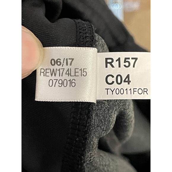 Reebok Leggings Womens Medium Black Gray Colorblock Athletic Workout Leggings - Picture 9 of 9